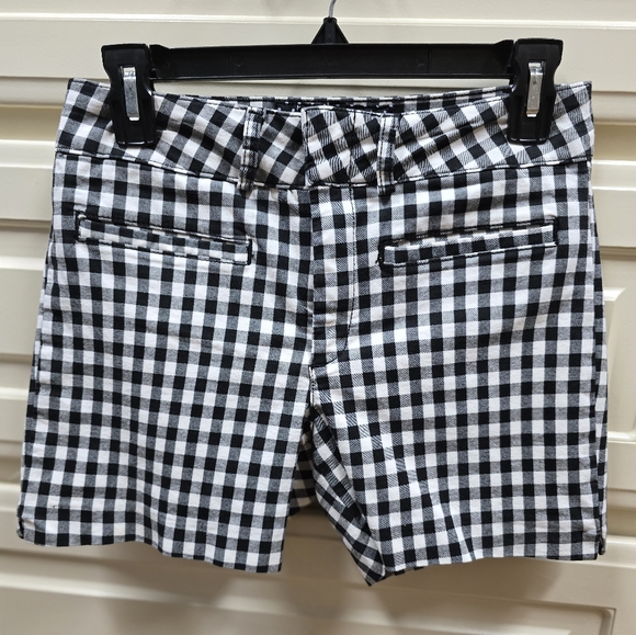Anthropologie Black And White Checkered Shorts Size 25 - Picture 1 of 4